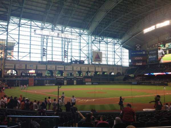 Daikin Park, section: 120, row: 17, seat: 3