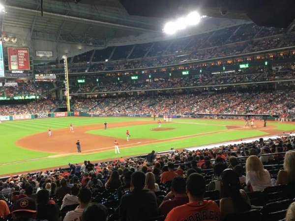 Daikin Park, section: 110, row: 39, seat: 7