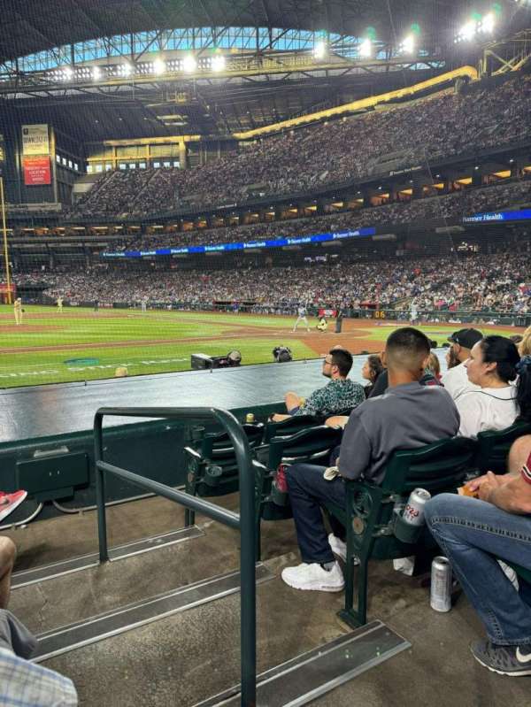 Chase Field, section: O, row: 10, seat: 1