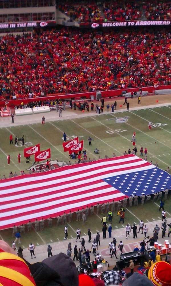 Arrowhead Stadium, section: 305