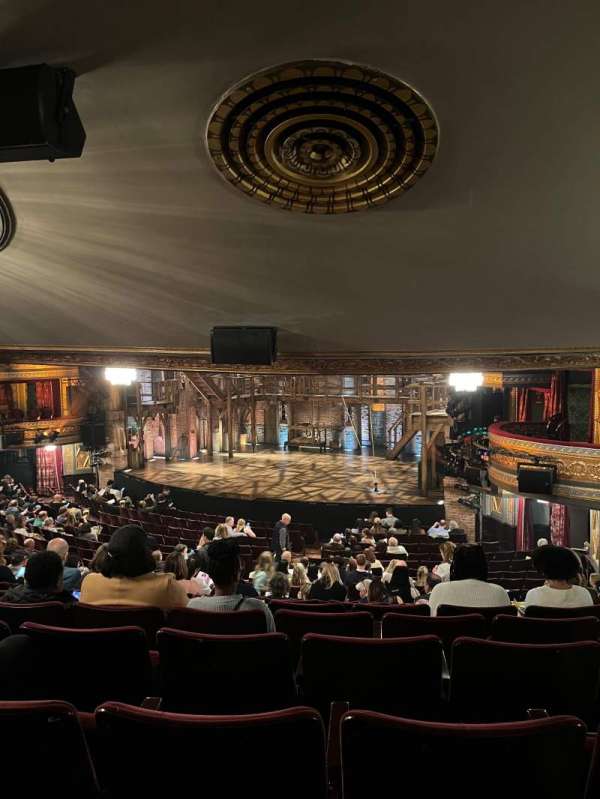 Richard Rodgers Theatre, section: Orchestra R, row: V, seat: 28