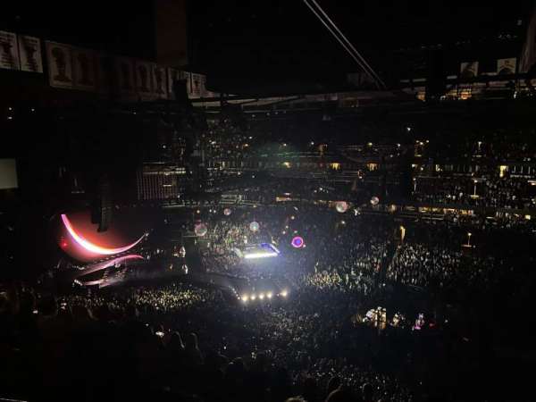 United Center, section: 315, row: 9, seat: 15