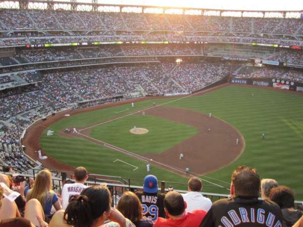 Citi Field, section: 504, row: 5, seat: 12