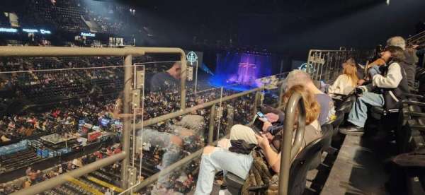 CFG Bank Arena, section: 206, row: B, seat: 21