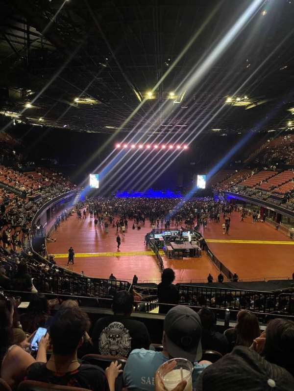 Kia Forum, section: 235, row: 5, seat: 10