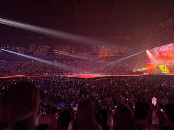 Paris La Défense Arena, section: 115, row: 16, seat: 40