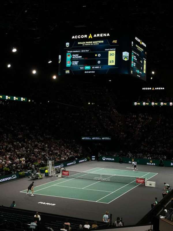 Accor Arena, section: Gradin B, row: 8, seat: 23