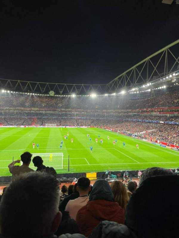 Emirates Stadium, section: B51, row: 7, seat: 225