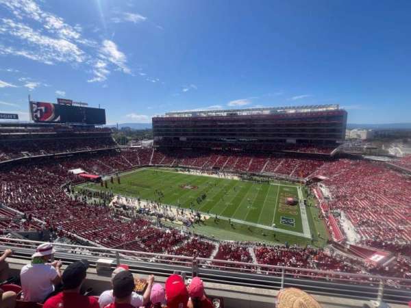 Levi's Stadium, section: 311, row: 4, seat: 11