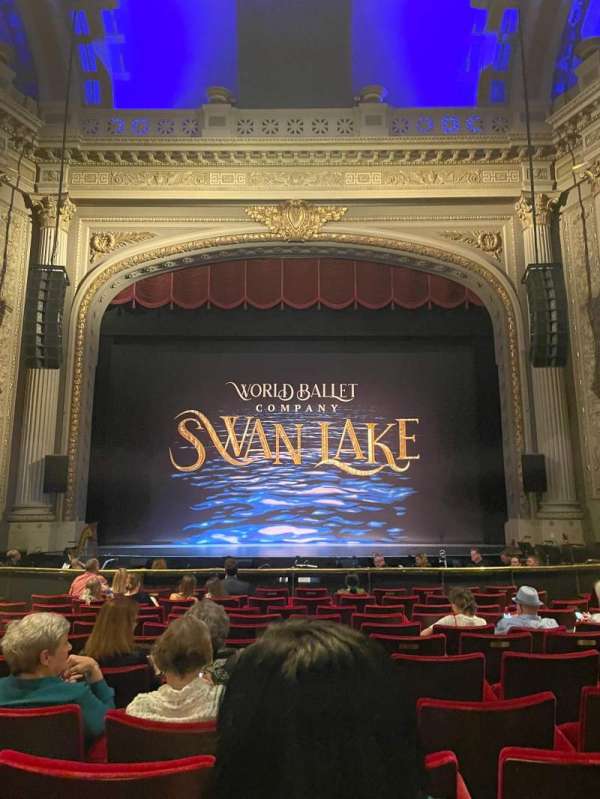 Majestic Theatre, Dallas, section: Orchestra C, row: L, seat: 6