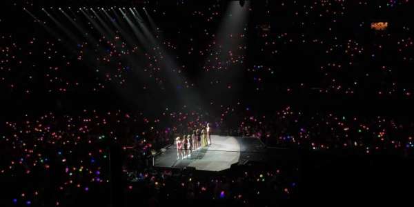 Kia Forum, section: 211, row: 5, seat: 1