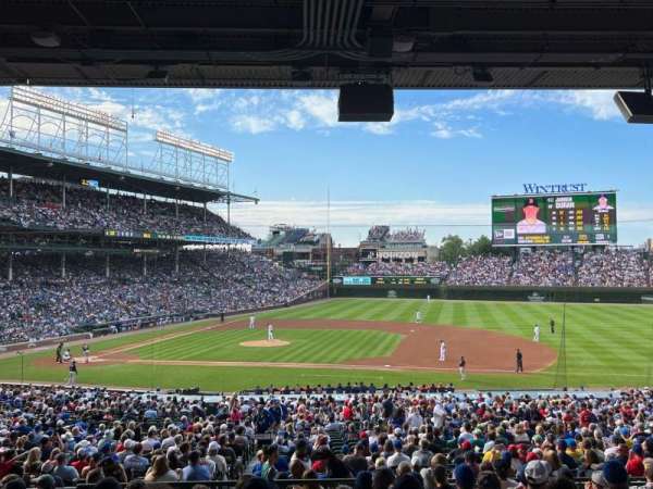 Wrigley Field, section: 225, row: 11, seat: 11