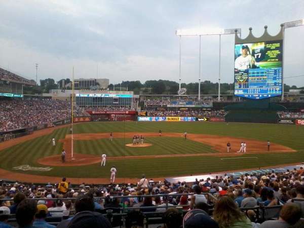 Kauffman Stadium, section: 231, row: FF, seat: 3