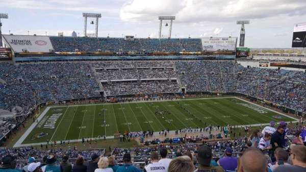 EverBank Stadium, section: 438, row: N, seat: 11