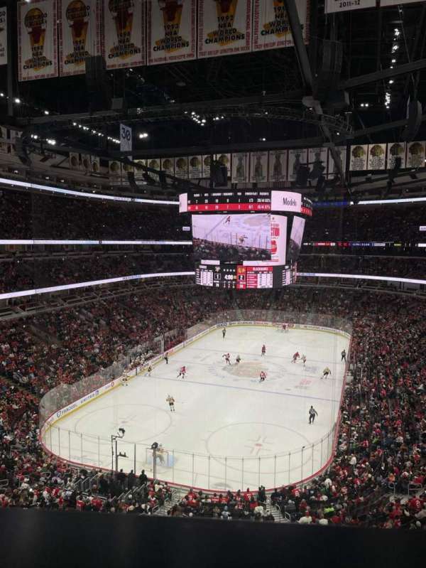 United Center, section: 324, row: 1, seat: 15