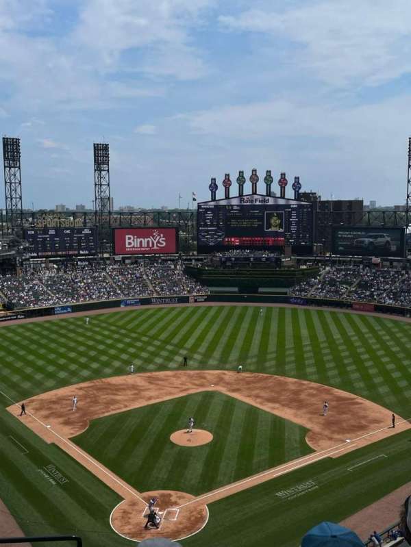 Rate Field, section: 530, row: 11, seat: 17