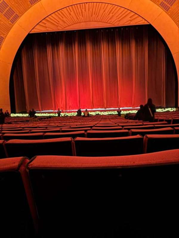 Radio City Music Hall, section: Orchestra 4, row: A, seat: 403