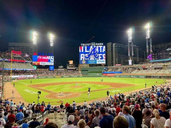 Truist Park, section: 124, row: 7, seat: 15