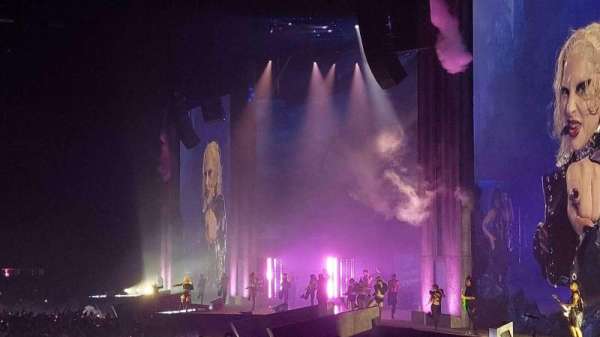 Gelredome, section: 121, row: 1, seat: 79