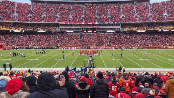 Arrowhead Stadium, section: 101, row: 25, seat: 13