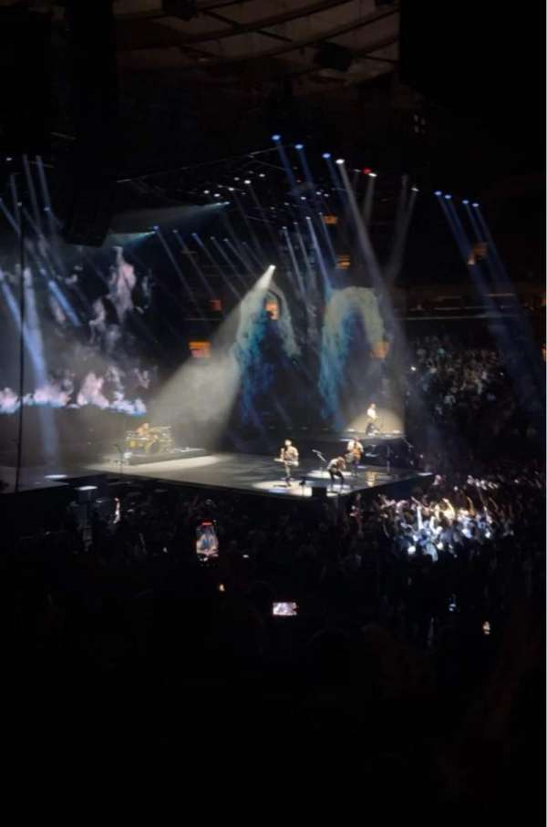 Madison Square Garden, section: 117, row: 12, seat: 19
