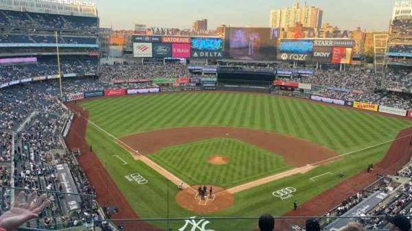Yankee Stadium, section: 320B, row: 5, seat: 17