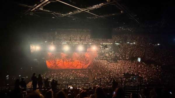 Accor Arena, section: Balcon O, row: 89, seat: 15
