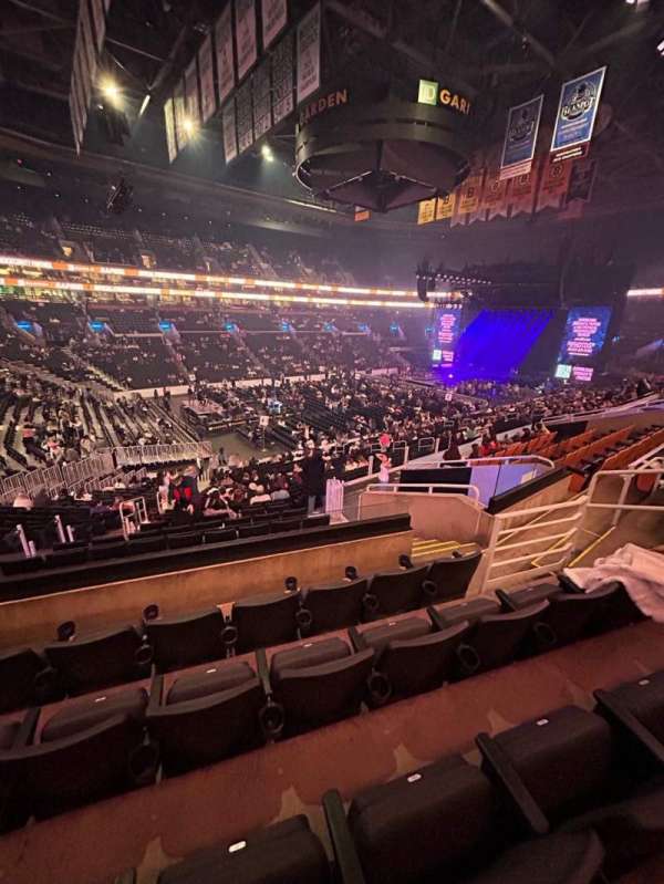 TD Garden, section: 3, row: 25, seat: 7-8