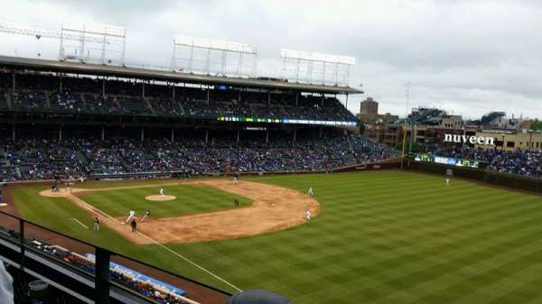 Wrigley Field, section: 330R, row: 2, seat: 17