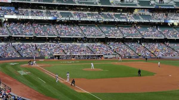 American Family Field, section: 207, row: 11, seat: 4