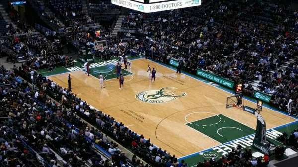 BMO Harris Bradley Center, section: 416, row: R, seat: 2