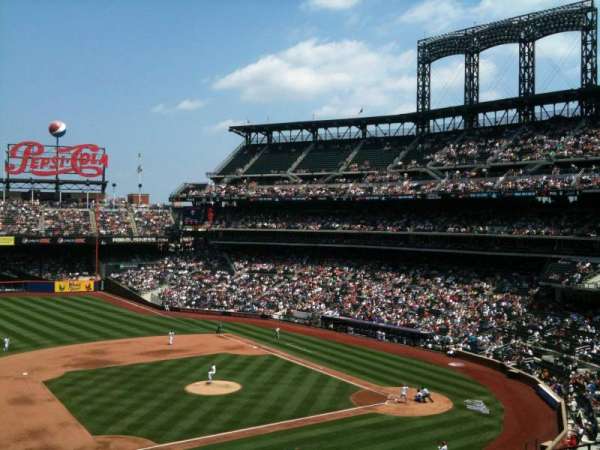 Citi Field, section: 328, row: 10, seat: 3