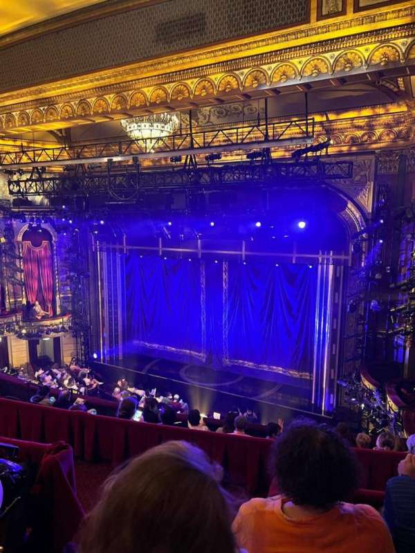 Lena Horne Theatre, section: Rear Mezzanine R, row: G, seat: 22