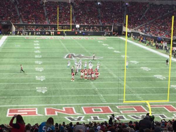 Mercedes-Benz Stadium, section: 102, row: 42, seat: 7