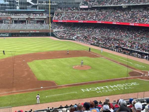 Truist Park, section: 233, row: 10, seat: 20
