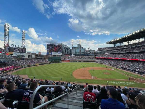 Truist Park, section: 233, row: 10, seat: 20