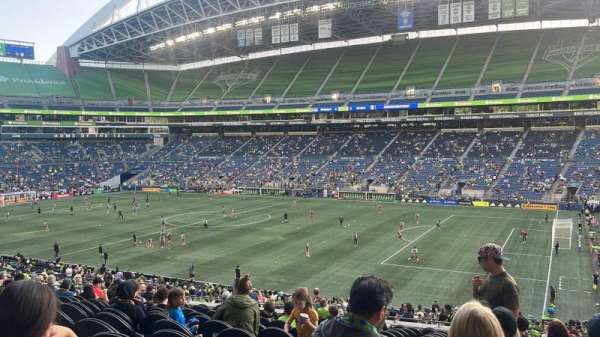 Lumen Field, section: 205, row: Q, seat: 3