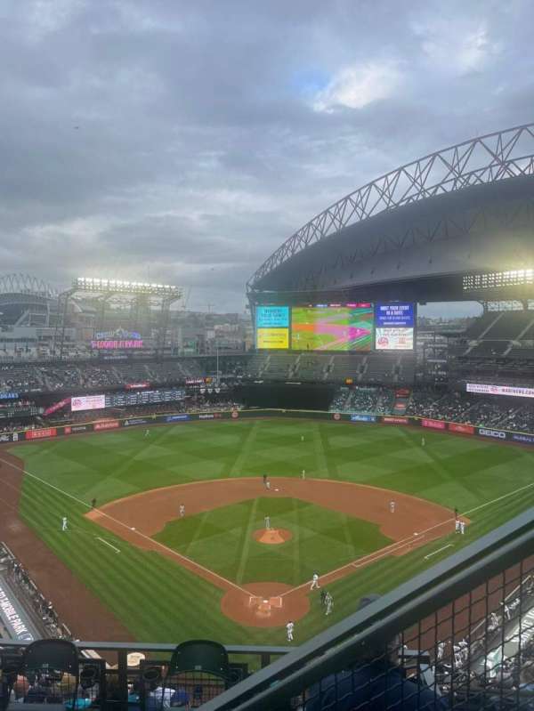 T-Mobile Park, section: 330, row: 9, seat: 3