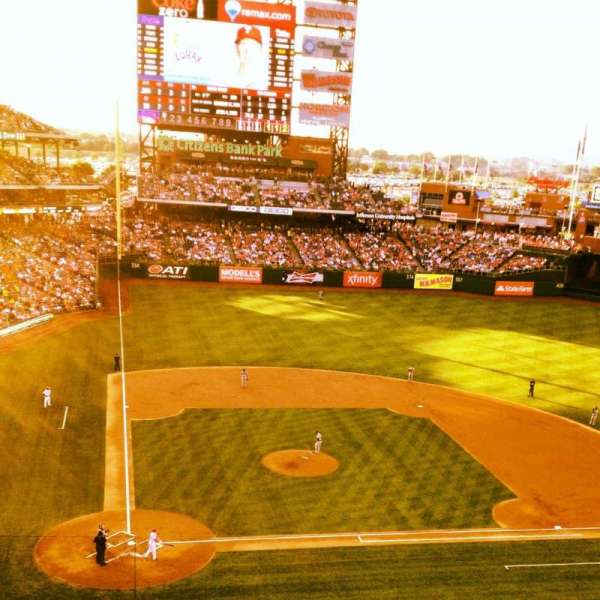 Citizens Bank Park, section: 317, row: 1, seat: 7