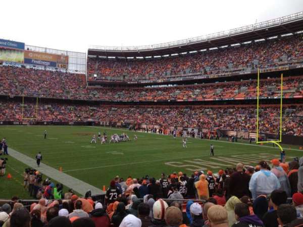 Huntington Bank Field, section: 117, row: 17, seat: 5