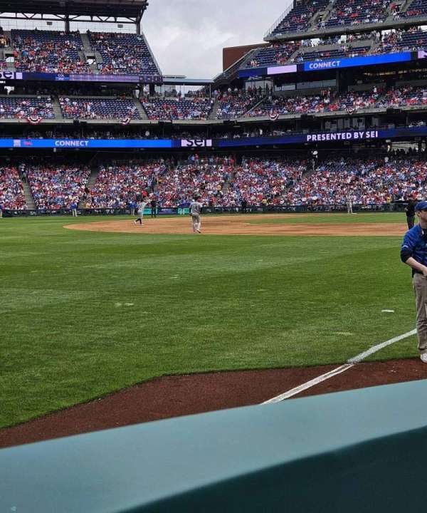 Citizens Bank Park, section: 138, row: 6, seat: 12