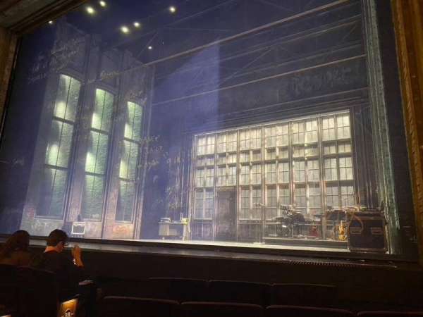 Neil Simon Theatre, section: Orchestra R, row: D, seat: 6