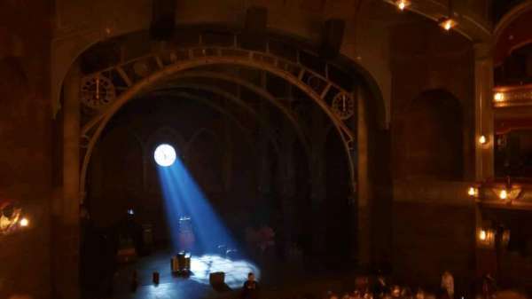 Lyric Theatre, section: Dress Circle L, row: B, seat: 1
