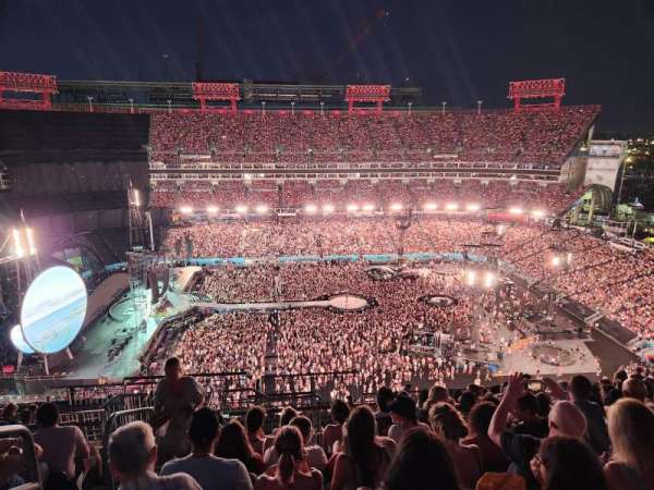 Nissan Stadium, section: 335, row: R, seat: 21