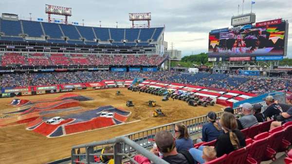 Nissan Stadium, section: 212, row: D, seat: 16
