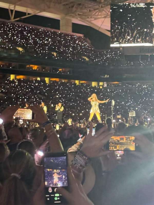 Hard Rock Stadium, section: h, row: 14, seat: 1