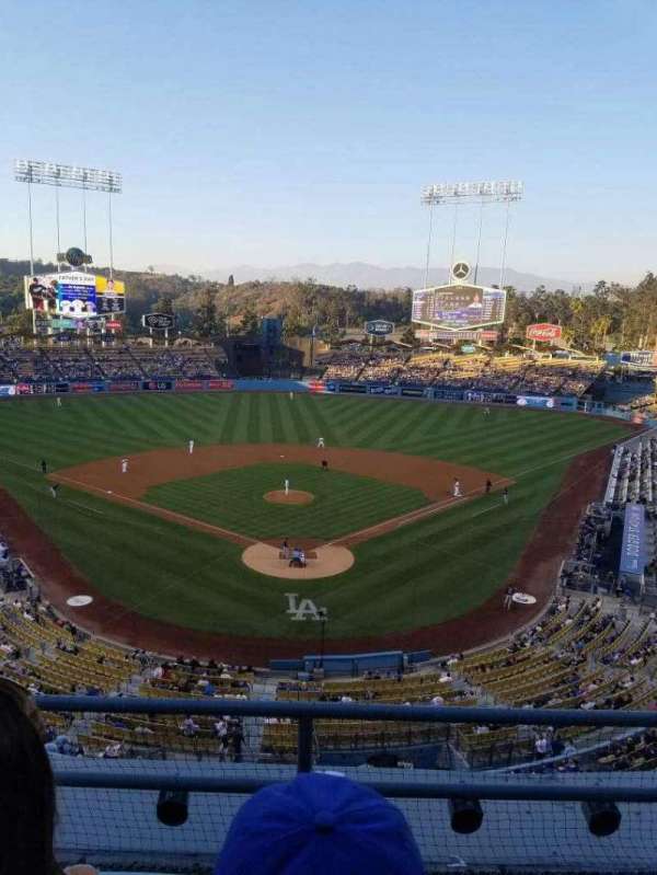 Dodger Stadium, section: 1rs, row: c, seat: 17