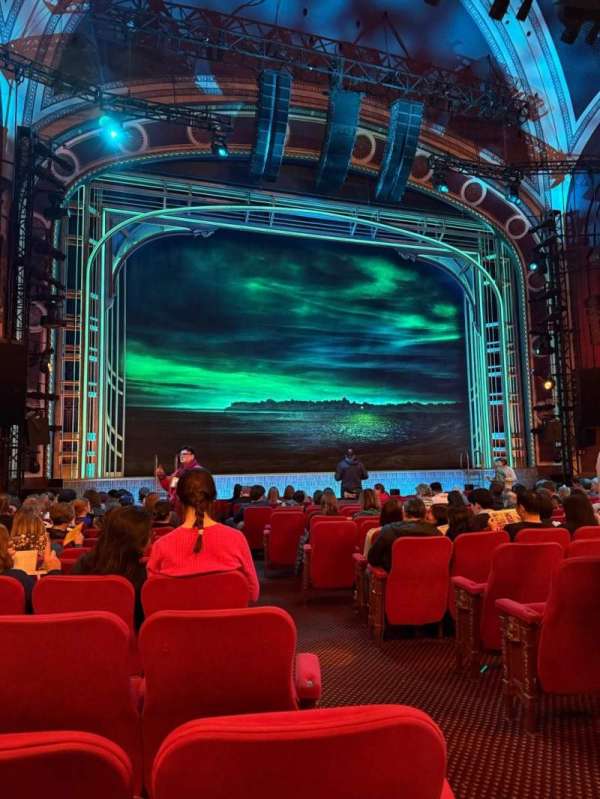 Broadway Theatre - 53rd Street, section: Orchestra L, row: P, seat: 4