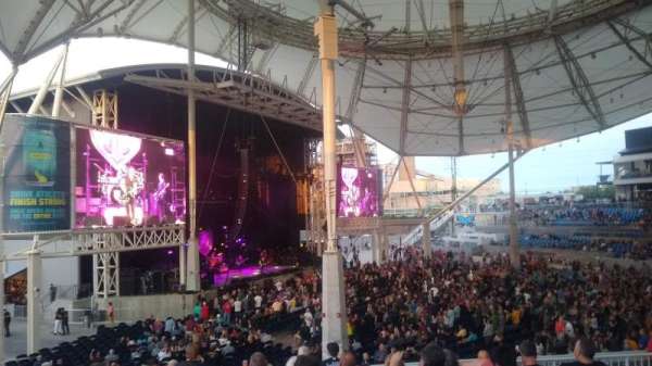 Hartford Healthcare Amphitheatre, section: 308, row: HHH, seat: 9