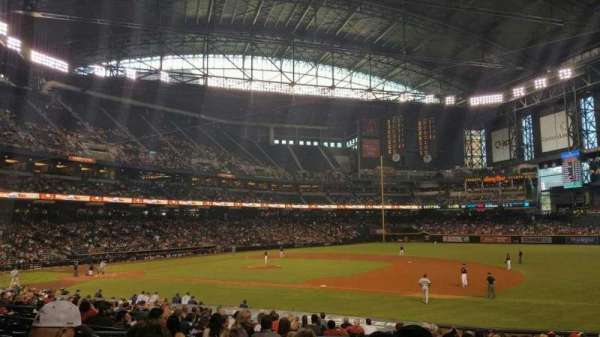 Chase Field, section: 114, row: 25, seat: 16